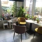 Kert Cafe Fagylaltozó és Kávézó Füzesabony - Belső