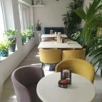 Kert Cafe Fagylaltozó és Kávézó Füzesabony - Belső