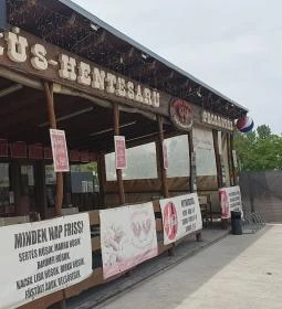 Két Kakas Hús-Hentesáru & Pecsenyés