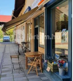 Kettőspont Kávézó