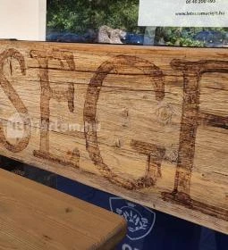 Kettőspont Kávézó