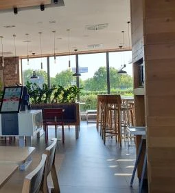 KFC Debrecen - Kishegyesi út