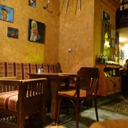 Kiadó Kocsma, Budapest - Belső