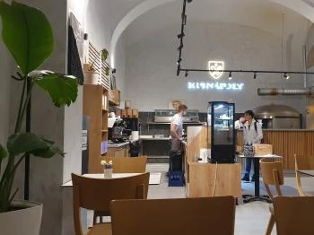 Kis Nápoly Pizzéria Debrecen