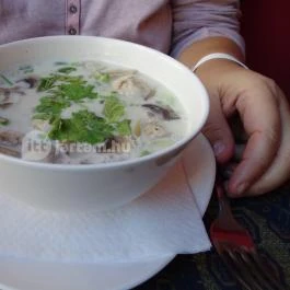 Kis Parázs 2.0 Leves & Wok Bár, Budapest - Étel/ital