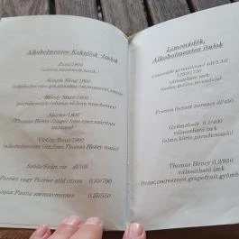 Kis Sziget Kávézó & Bár, Eger - Egyéb