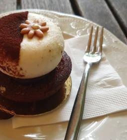 Kis Sziget Kávézó & Bár