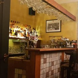 Kisesti, Budapest - Belső