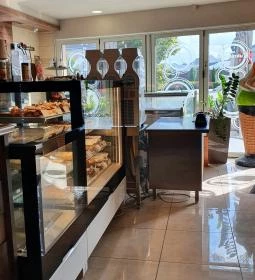 Kiskerekes Cukrászda & Büfé