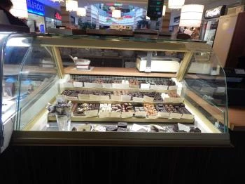 Kiskézműves Cukrászda Békéscsaba