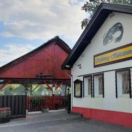 Kiskőrössy Halászcsárda Szeged - Külső kép