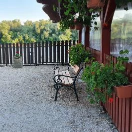 Kiskőrössy Halászcsárda Szeged - Külső kép