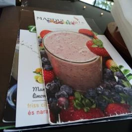 Kismandula Cukrászda, Debrecen - Étlap/itallap