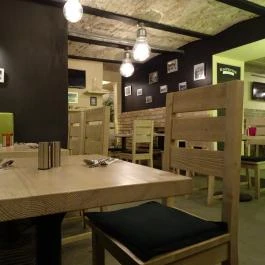 KisPéntek Bisztró & Bár Budapest - Belső