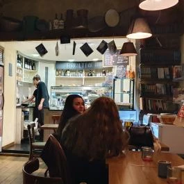 KisPrésház, Budapest - Belső