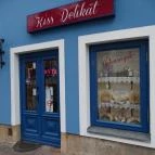 Kiss Delikát Vác - Külső kép