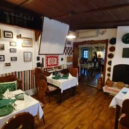 Kisvendéglő a Hargitához Békéscsaba - Belső