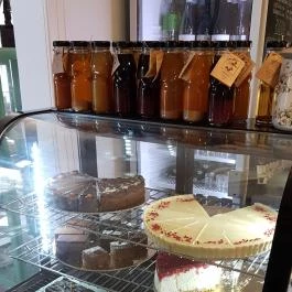 KisVilla, Biatorbágy - Étel/ital