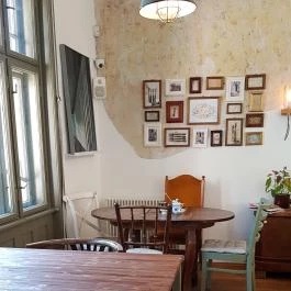 KisVilla, Biatorbágy - Belső