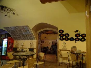 Klisé Bár Budapest