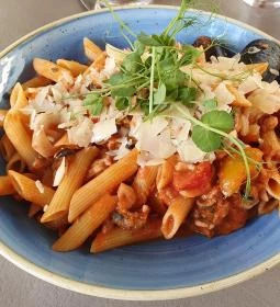 Knysa - Kitchen & Bar