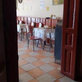 Koccintó presszó, Abony - Egyéb