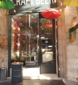 KOLBIzz Sausage & Beer House