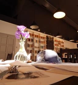 KönyvBár & Restaurant