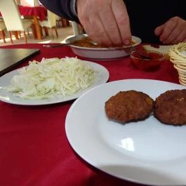 Korona Vendéglő Battonya - Étel/ital