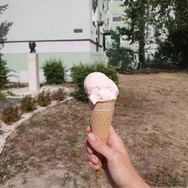 Korzó Fagylaltozó, Mosonmagyaróvár - Étel/ital