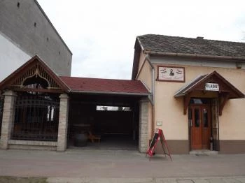 Matróz Söröző Makó