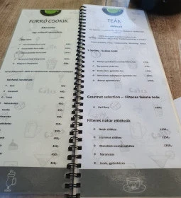Központ Café & Bistro