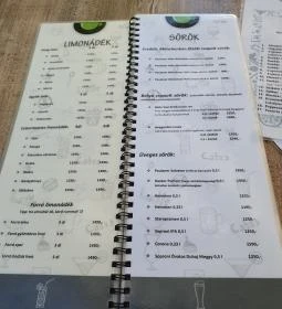 Központ Café & Bistro