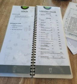 Központ Café & Bistro