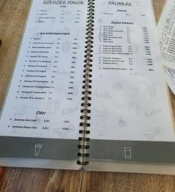 Központ Café & Bistro