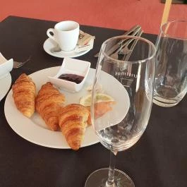 Kristinus Vinotel, Kéthely - Vendéglátás