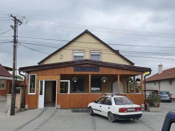 Krisztina Cukrászda Écs