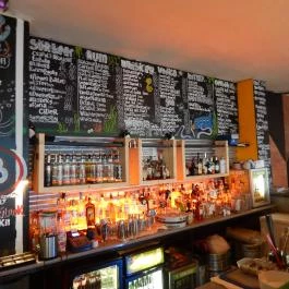 Kuplung, Budapest - Belső