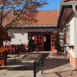 Kurta Kocsma Vendéglő, Solt - Egyéb