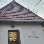 Kútház Kávézó Gödöllő - Egyéb