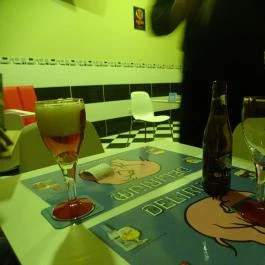 La Guillotine Bistro Budapest - Étel/ital