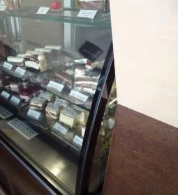 La Rosa - Belvárosi Cukrászda és Kávézó