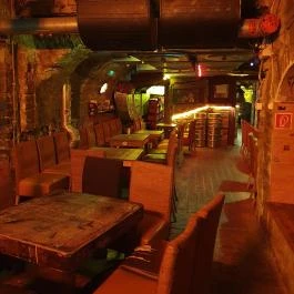 Lámpás, Budapest - Egyéb