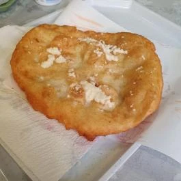 Lángos Centrum - Lehel Csarnok Budapest - Étel/ital