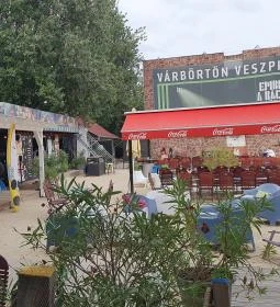 Larios Beach Bar by Deep Burger