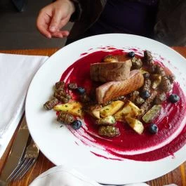 Larus Étterem és Rendezvényközpont, Budapest - Étel/ital