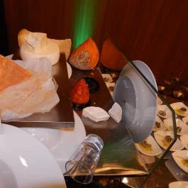 Larus Étterem és Rendezvényközpont, Budapest - Étel/ital