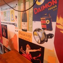 Laza Cafe & Bar - WestEnd City Center, Budapest - Belső