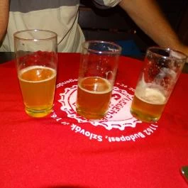 Legenda Sörfőzde Pub, Budapest - Étel/ital