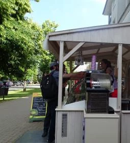 Levendula Kézműves Fagylaltozó